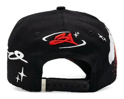 31 HATS EL MAGO ROJA